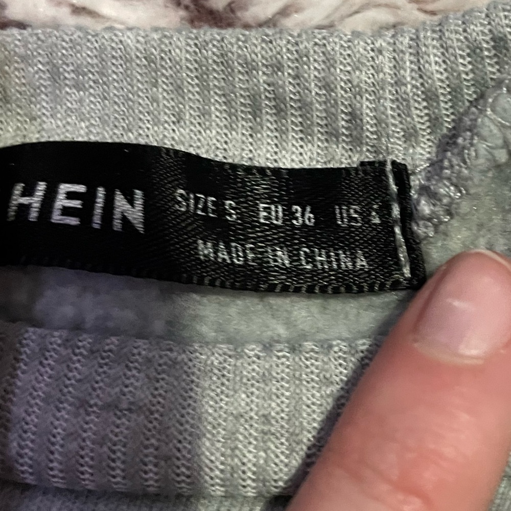 Basketball Sweatshirt - Picture 2 of 3